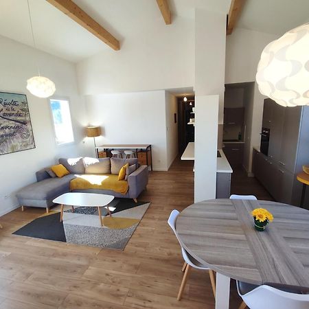 Terrasse 130M2 Panoramique Avec Climatisation Piscine - 3 Chambres Gréoux-les-Bains Eksteriør bilde